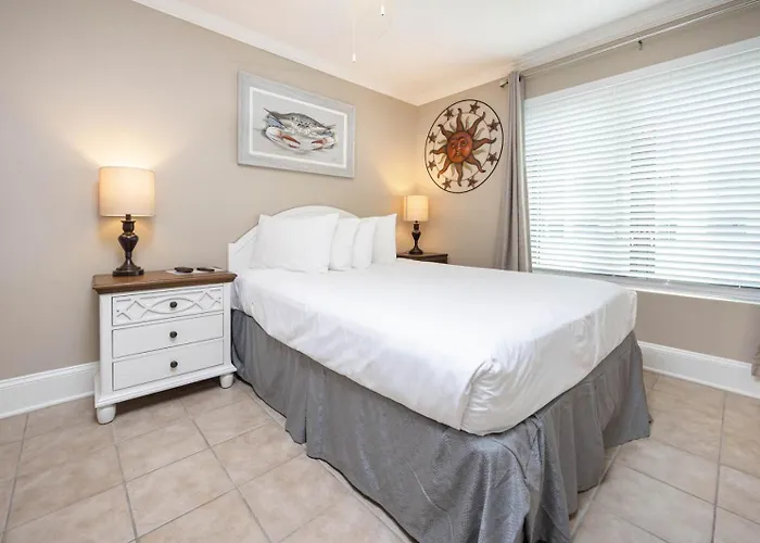 Island Winds West 172 Apartment